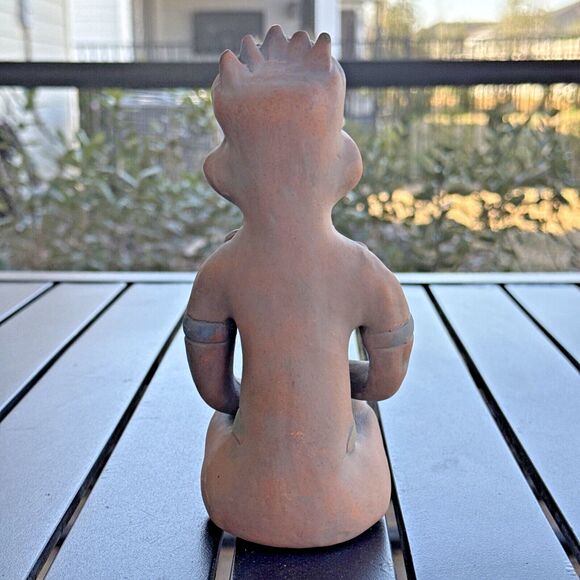 Vintage Aztec Mayan Style Terracotta Clay Painted Mexico Warrior Sitting 7.5” - Picture 4 of 6